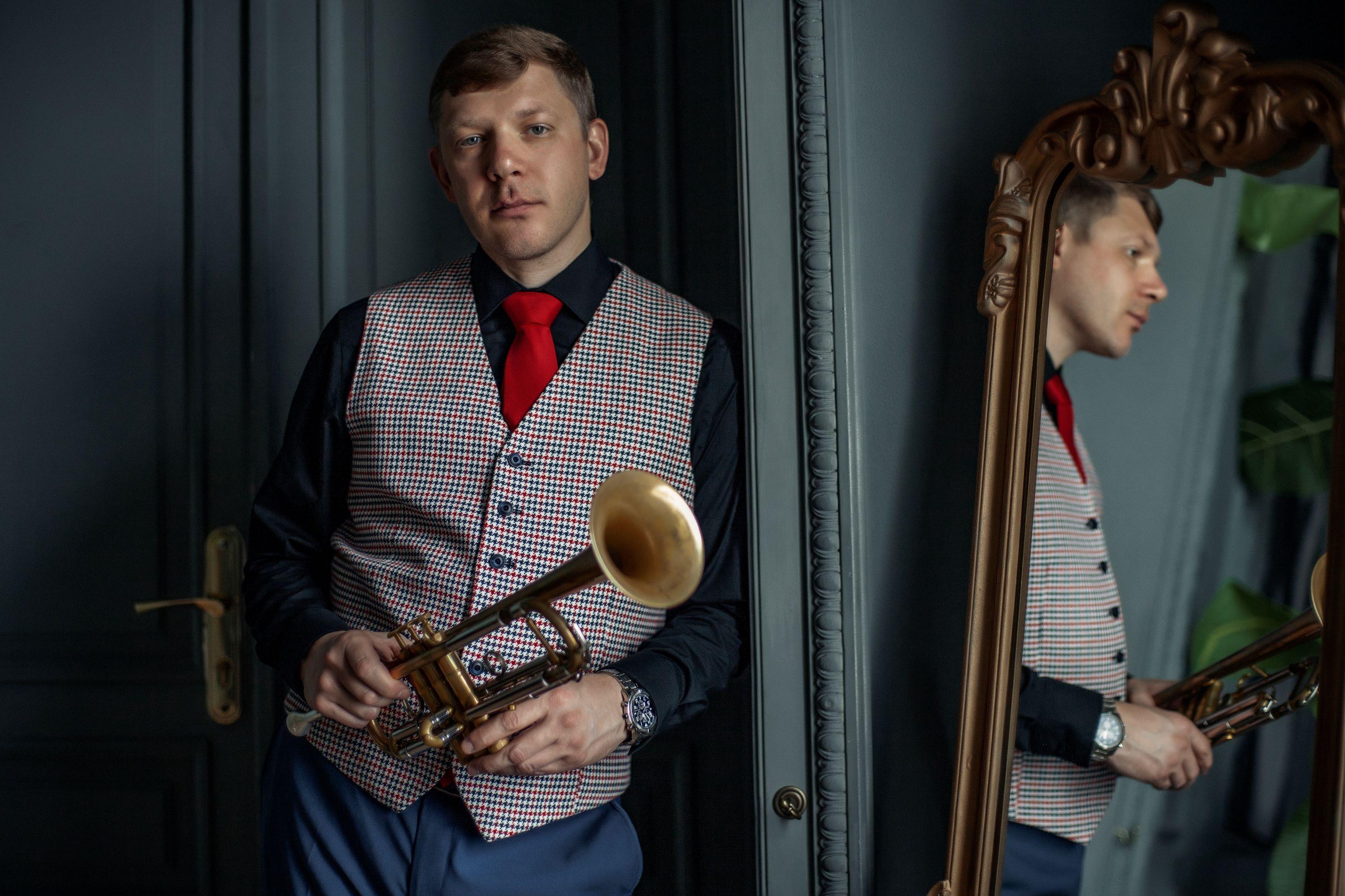 Классический и авторский джаз – Виталий Головнёв (труба) и резиденты EverJazz